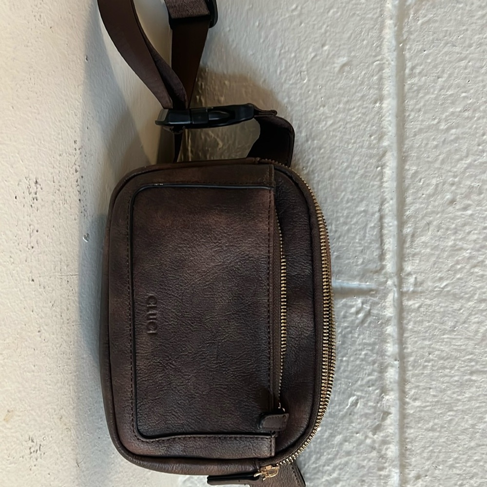 Cluci hip pack in brown